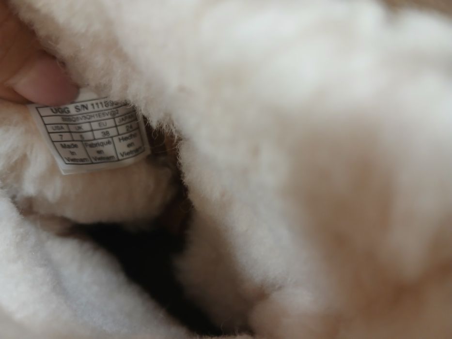 UGG 38 р/24 см ботінки , чобітки оригінал