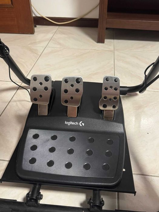 Vendo Volante G29 Logitech Completo