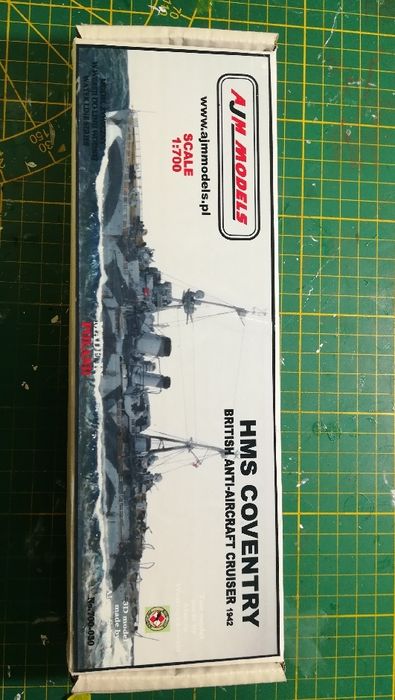 HMS COVENTRY, skala 1:700 resin kit
