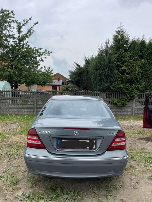 Авто для військових Mercedes-Benz c220 2004 рік автомат