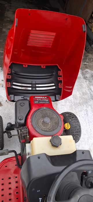 Traktorek kosiarka by Husqvarna