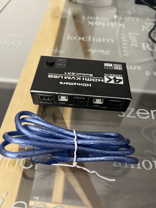 KVM Switch 2x1 USB e HDMI