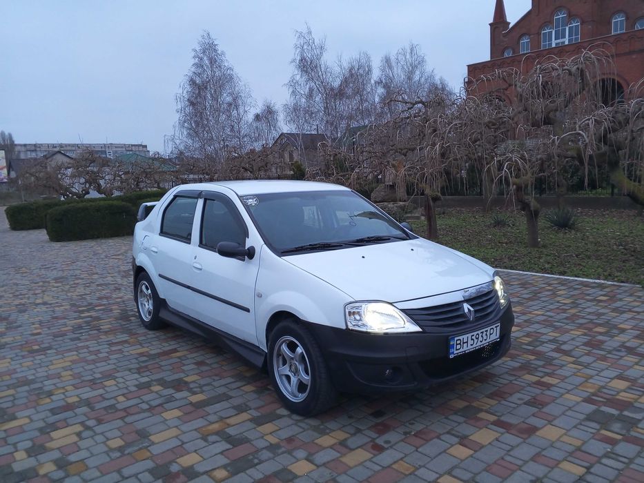 Срочно машина в отличном состоянии