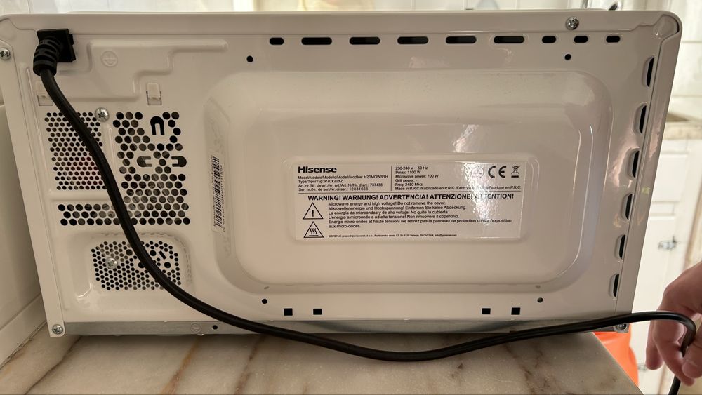 Micro-ondas Hisense