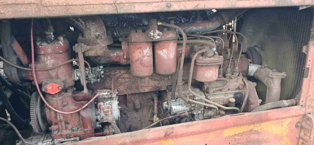 Трактор дт-75 продається