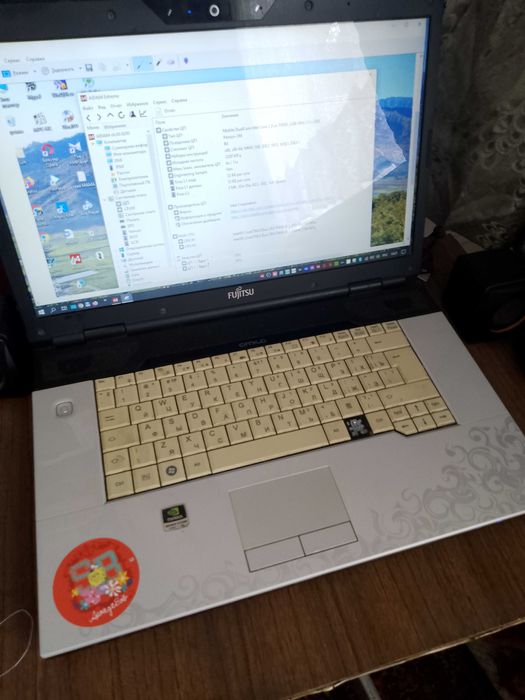 Ноутбук Fujitsu AMILO Pi 3560