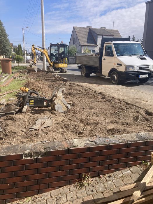 Usługi Minikoparka+młot+wiertnica+frez do pni+wywrotka+traktorek