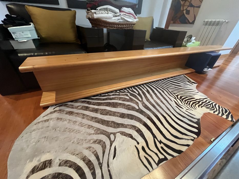 Prateleira estante para parede com cubos coloridos