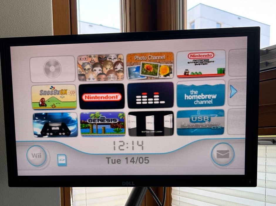 Konsola Nintendo Wii + Akcesoria i dodatki [Biała] 256GB