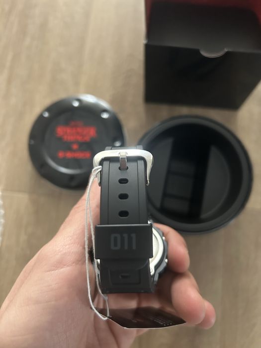 Relogio G-shock x Stranger things