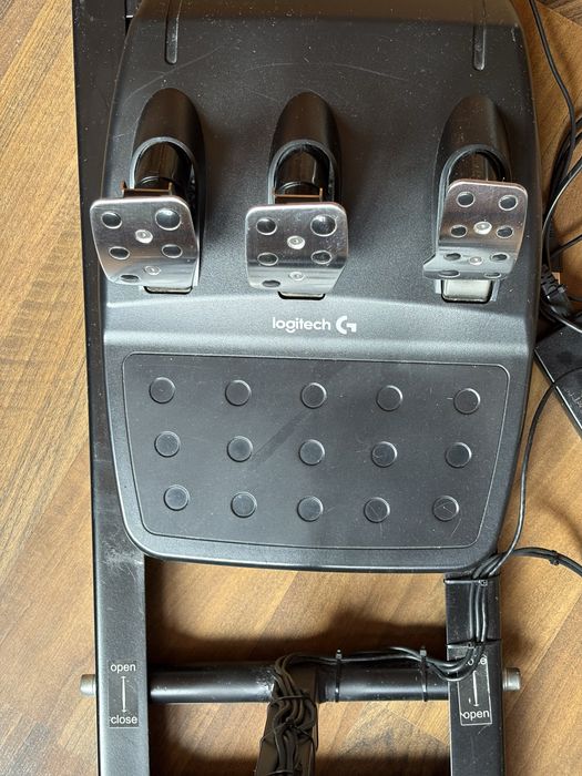 Zestaw kierownicy Logitech G920 + gratis