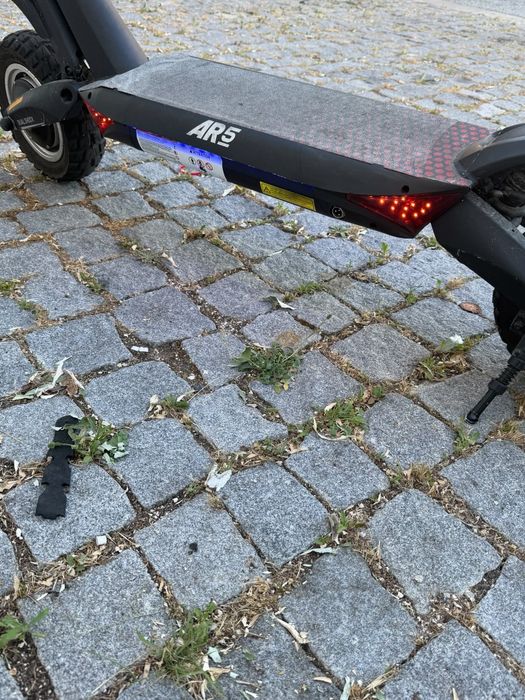Trotinete elétrica Zwheel AR5