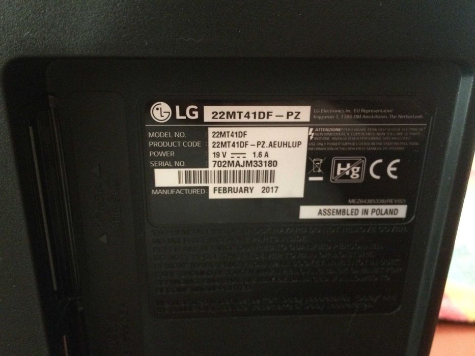 Monitor LG com comando (não aceito trocas)