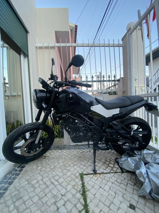 Benelli 125 APENAS 960KM
