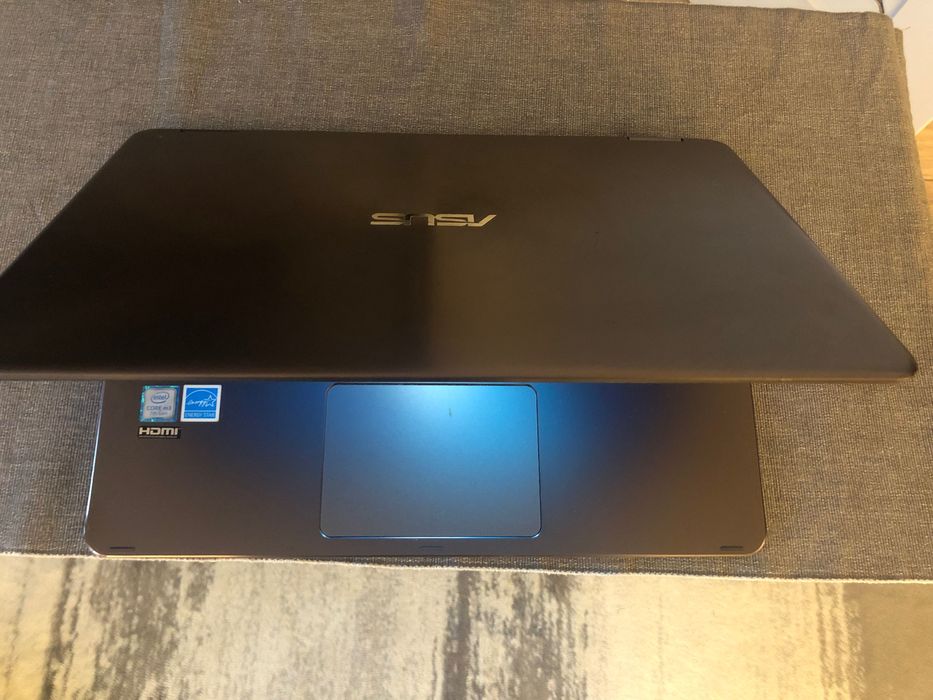 Laptop Asus Zenbook Flip