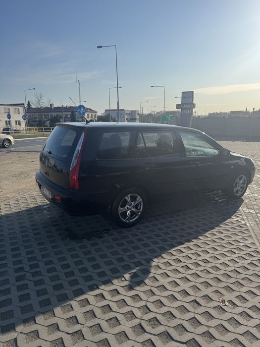 Mitsubishi Lancer kombi 1.6 b+lpg