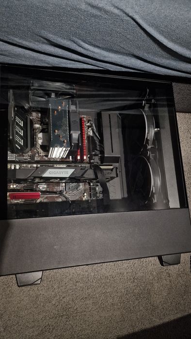 Komputer do gier RTX 2060 i5 16GB ram