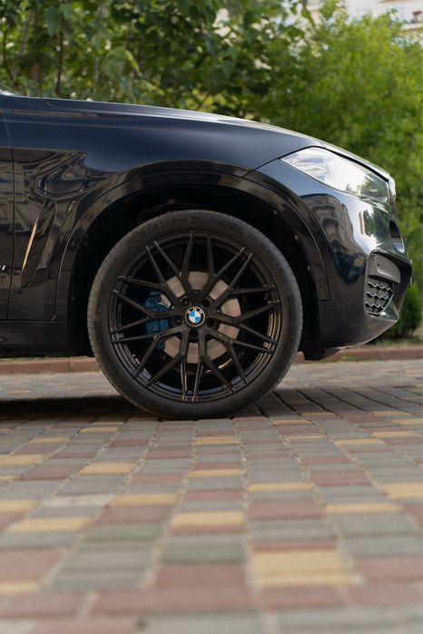 BMW X6 M-paker максимальная комплектации
