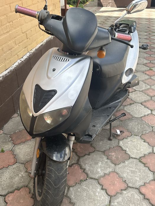 Продам скутер SpeedGear