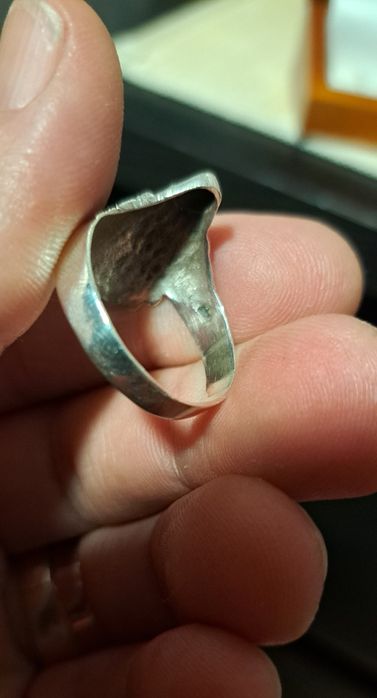 Anel vintage Raro em Prata contrastada.