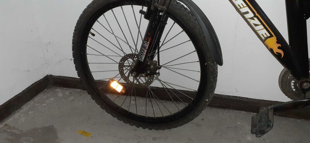 Rower McKenzie Hill 800 MTB