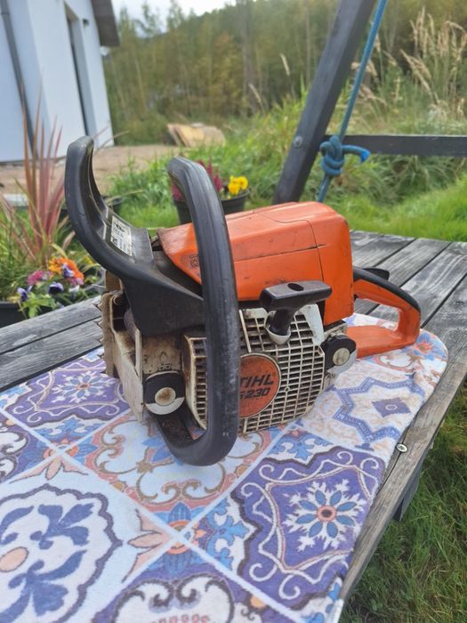 Piła stihl ms230