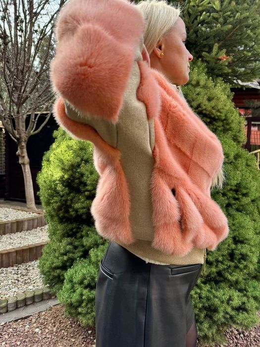 Норковая шубка бомбер Max Mara Italy.