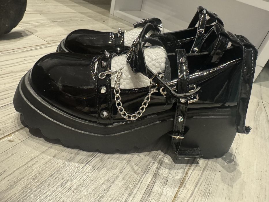 Buty Lakierki czarne