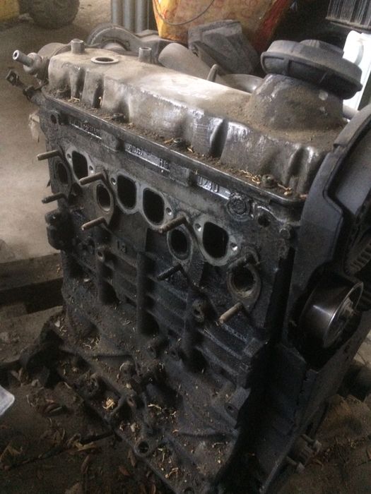 Двигун гольф4 1.9тді