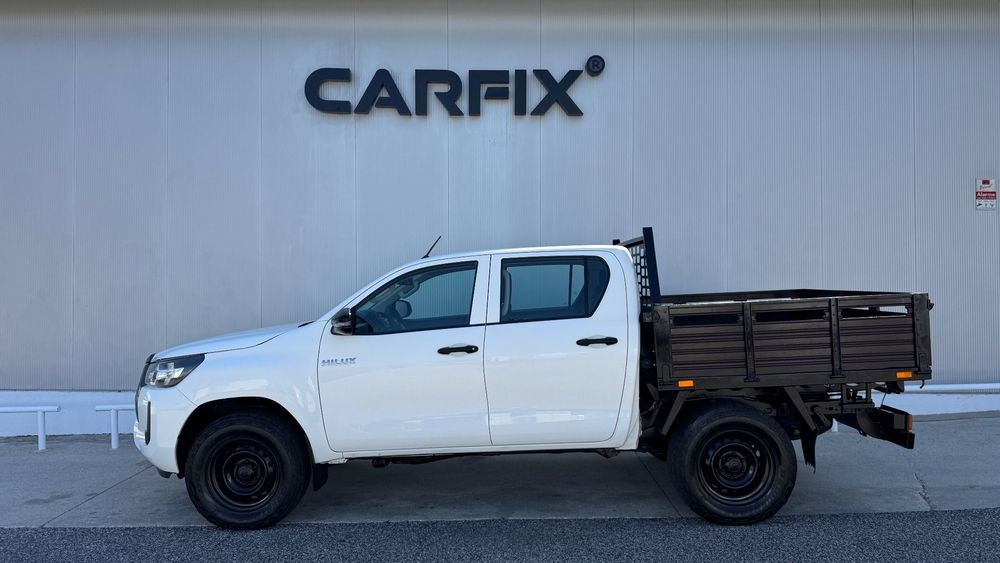 Toyota Hilux 2.4 D-4D 4WD CD CM