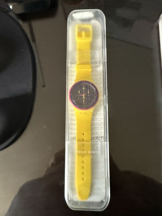 Swatch Watch Glow Loom SUSJ400