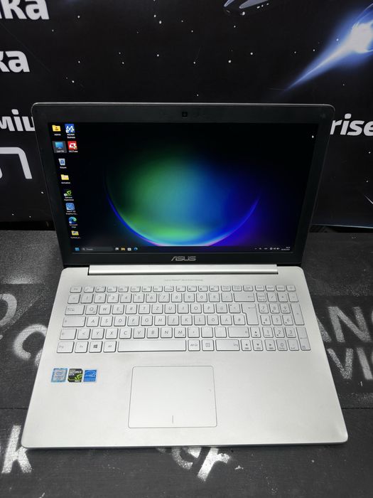 Шустрий та потужний Ноутбук   i7-6700HQ 8 потоків/ Nvidia GTX960M 2ГБ/ 12GB DDR4/ 128GB SSD/ FULL HD IPS