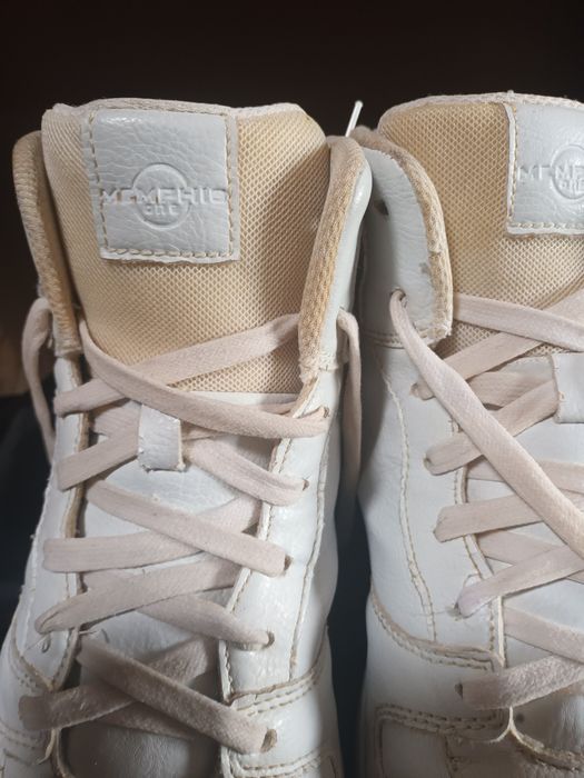 Buty męskie sportowe