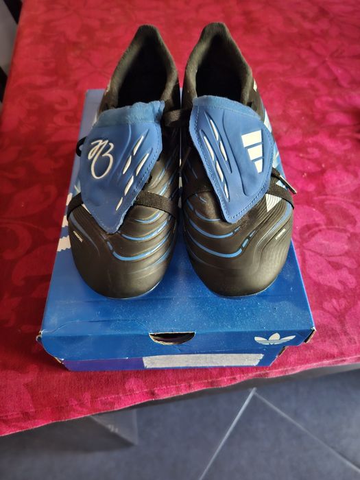 Chuteiras  de criança adidas predator