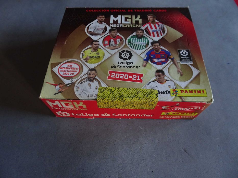 Caixa de cromos de futebol selada MGK Megacraks 2020-21 Panini La Liga