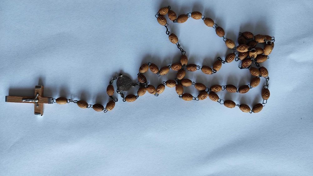 Arte Sacra - Terço em madeira (Jerusalém)