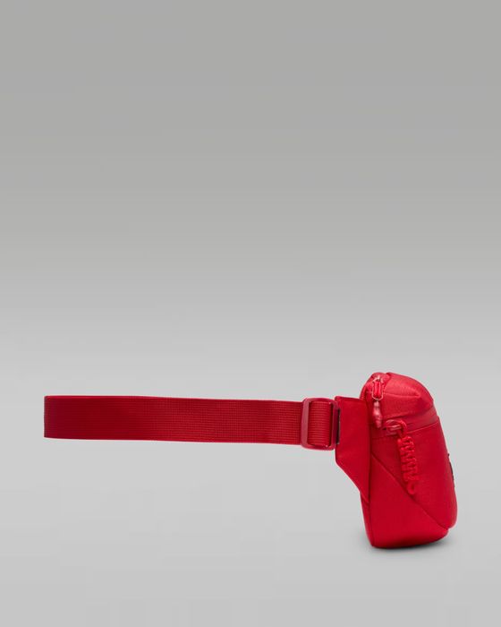 Jordan Franchise Crossbody Bag (2L)