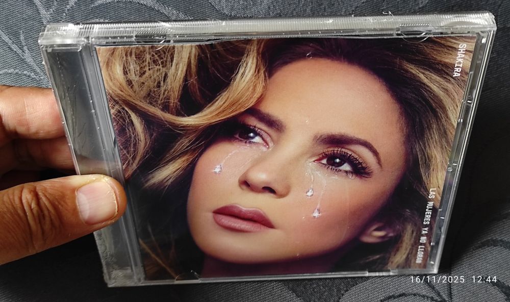 Shakira - Las Mujeres Ya No Lloran CD