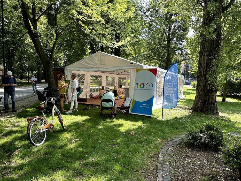 Wynajem hal bankietowych, namiotów imprezowych, stołów, krzeseł