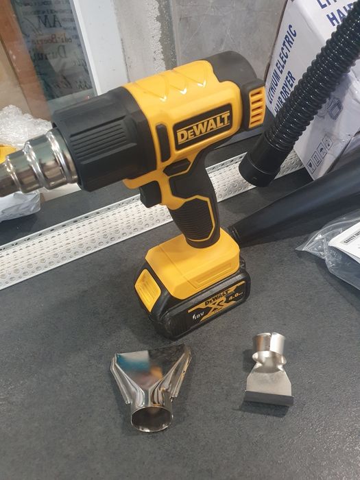 Dewalt дуйка і фен