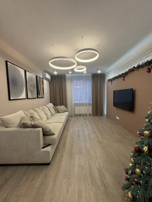 Сдам 4 ком квартиру ЖК Семейный Дафи газовое отопление