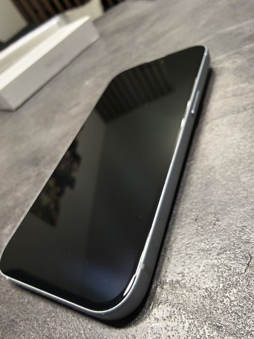 iPhone 15 128GB | Błękitny | Stan idealny | 2 etui GRATIS