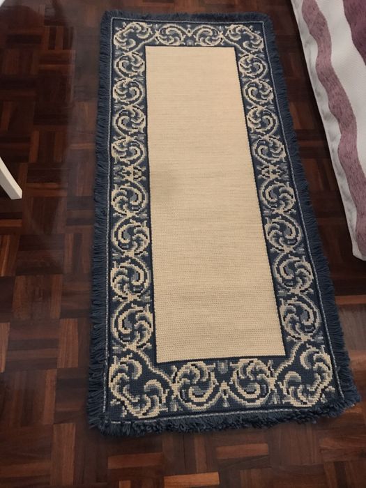 Tapete de arraiolos azul bege