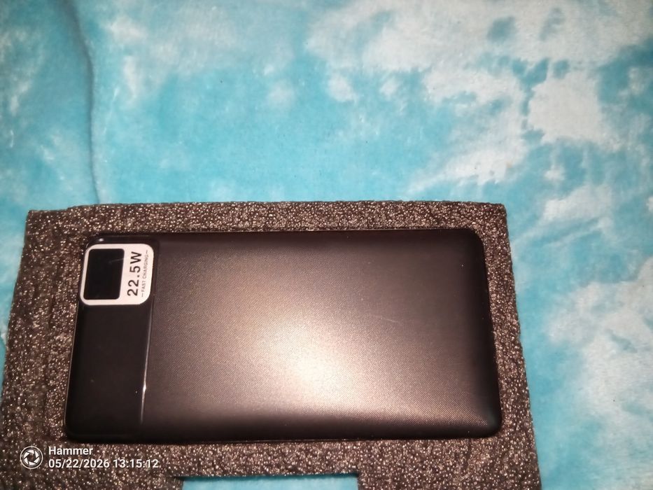 Портативное зарядное устройство  ( Power bank) марки Hinna.