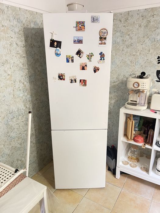 Frigorifico no frost samsung a funcionar bem 180 euros