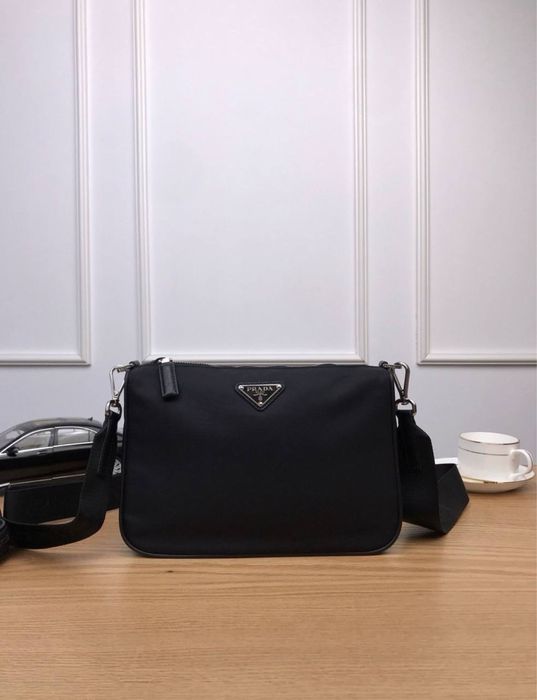 Сумка Prada 2VH113 Re-Nylon and Saffianо bag чоловіча чорна мужская