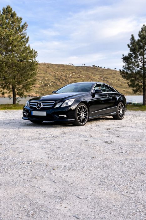 Mercebes-Benz E220 Coupe AMG