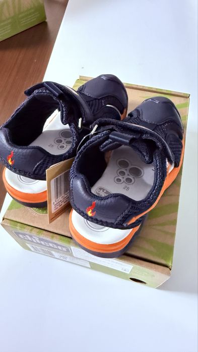 Босоніжки  на хлопчика Chicco Ciaky 25р 16 см