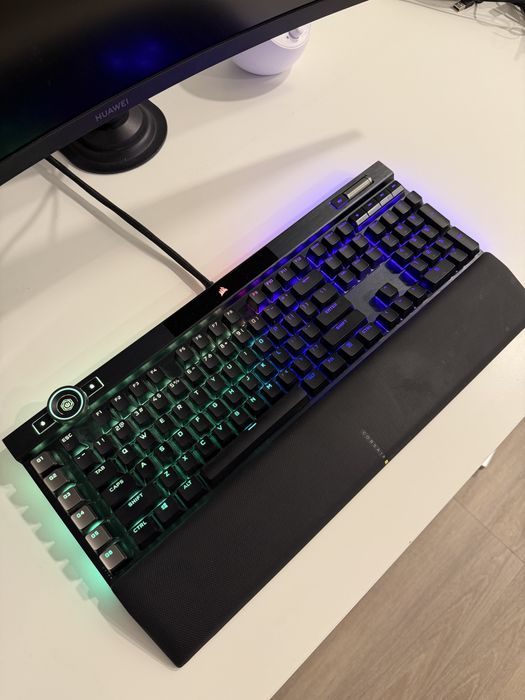 Teclado Corsair K100 RGB (inglês)