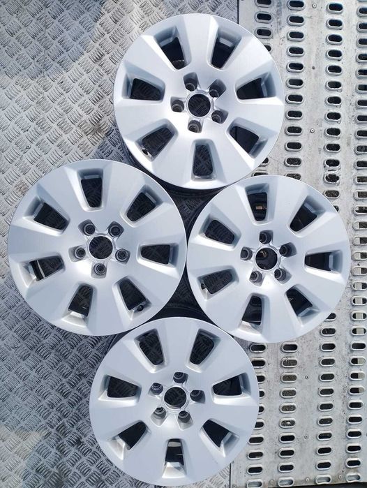 Felgi Aluminiowe Audi Ronal 2399 16x7,5Jx16HAx5x112 4.G.0.6.0.1.0.2.5
